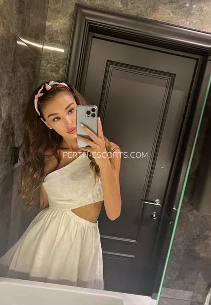 Perth escorts Hailey — 4