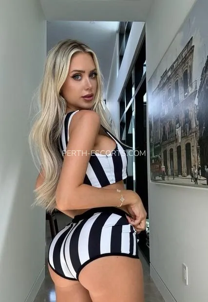 Perth escorts Summer — 2