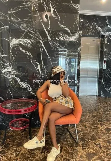 Perth escorts Yvonne — 4