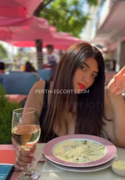 Perth escorts Elisabeth — 3