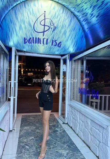 Perth escorts Caitlin — 1