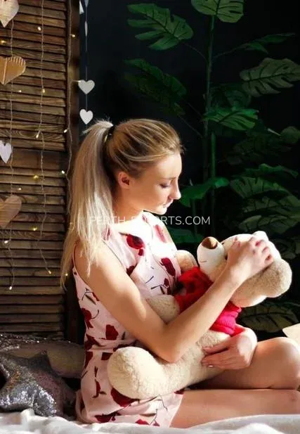 Perth escorts Lisa — 3