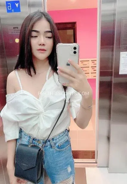 Perth escorts Kiara — 1