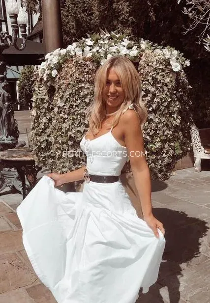 Perth escorts Gabrielle — 5