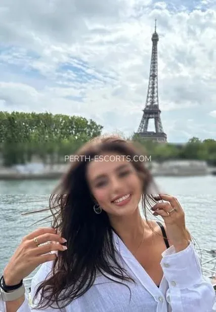 Perth escorts Sarah — 5