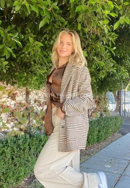 Perth escorts Caitlyn — 5