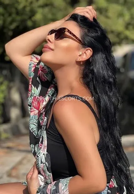 Perth escorts Bella — 3