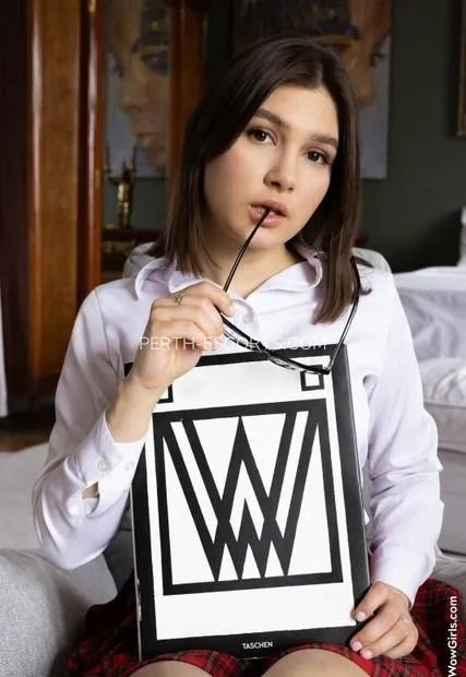 Perth escorts Carly — 2