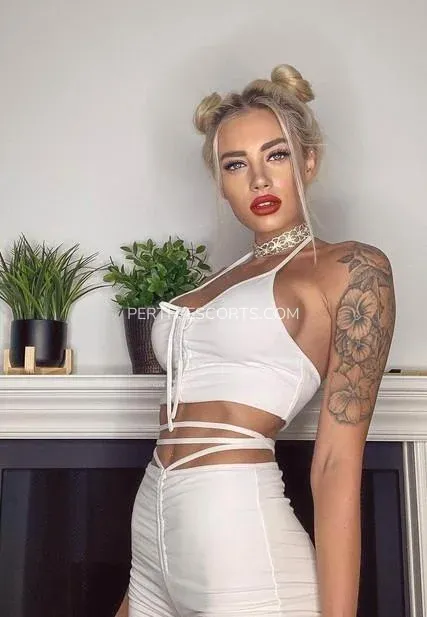 Perth escorts Rylee — 4