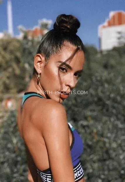 Perth escorts Emelie — 5