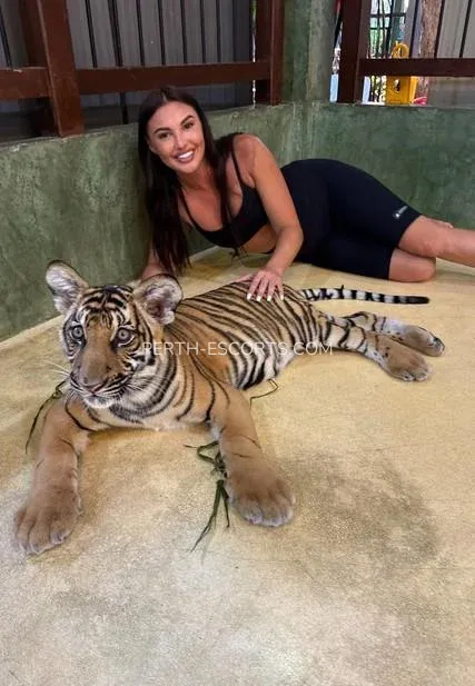 Perth escorts Danielle — 6