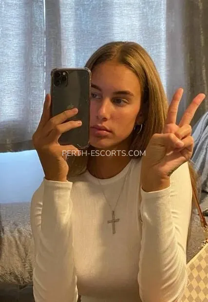 Perth escorts Andrea — 2
