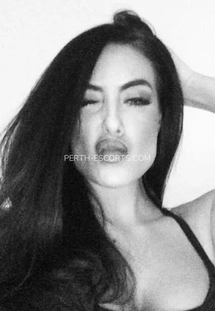 Perth escorts Louise — 6
