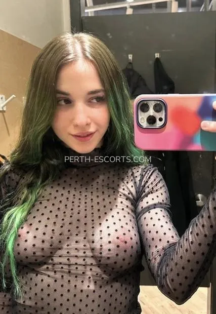 Perth escorts Märta