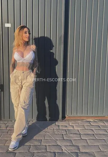 Perth escorts Laura — 1