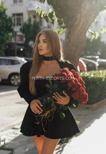 Perth escorts Lisa — 3