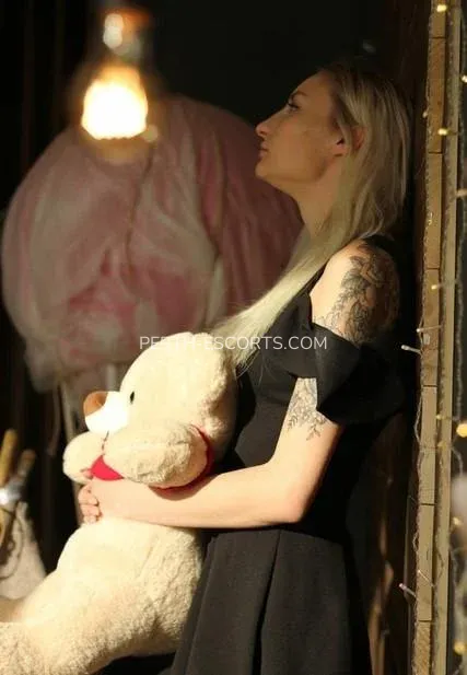 Perth escorts Lisa — 1