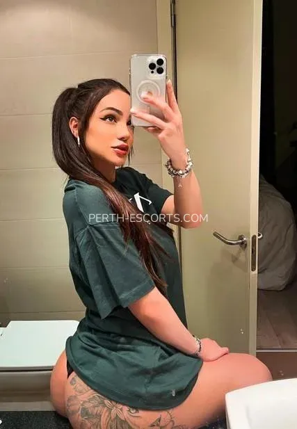 Perth escorts Macy — 4