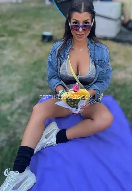 Perth escorts Caitlyn — 9