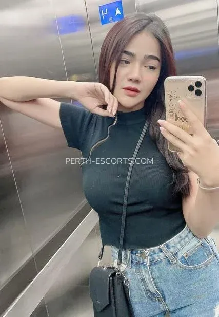 Perth escorts Kiara — 9