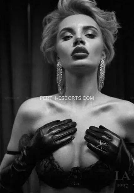 Perth escorts Amelia — 3