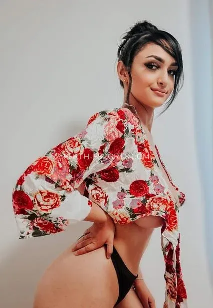 Perth escorts Flora — 1