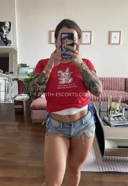Perth escorts Sadie — 4